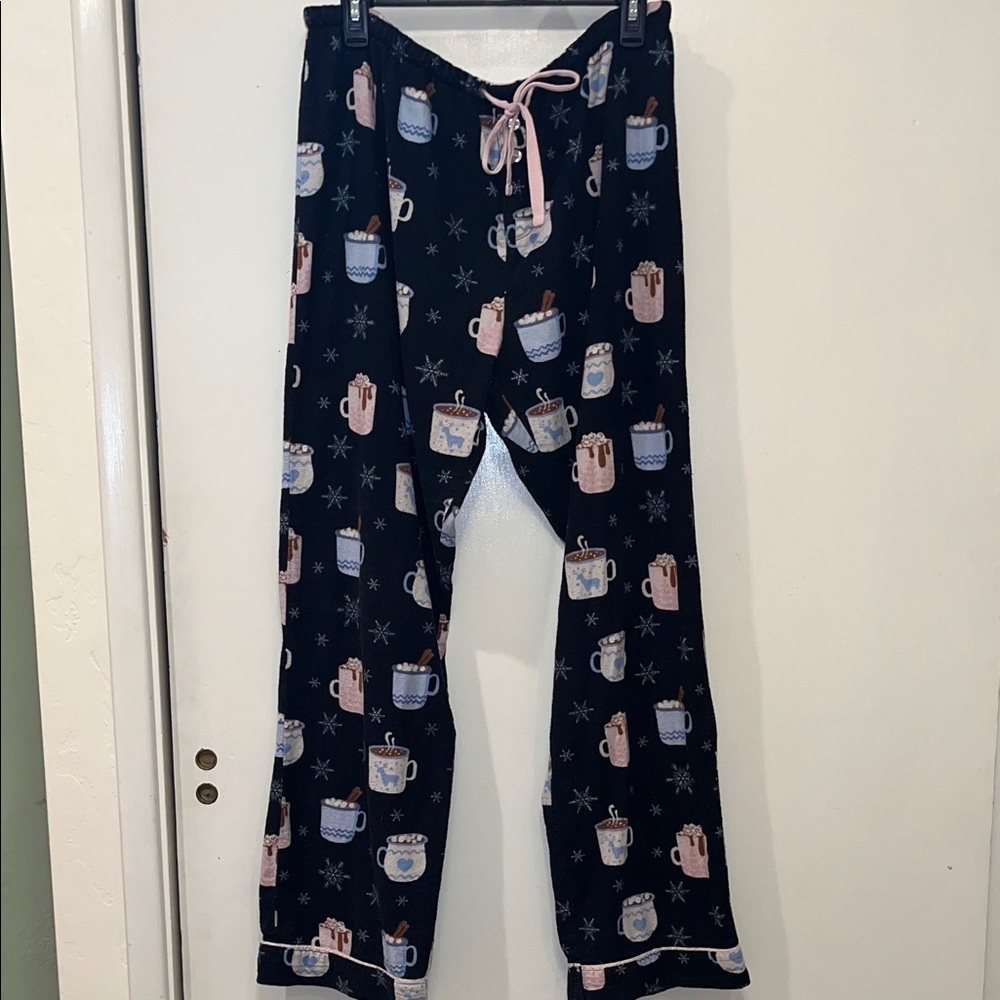 PJ Salvage Black Flannel/  Hot Cocoa Print Pajama Pants Size L